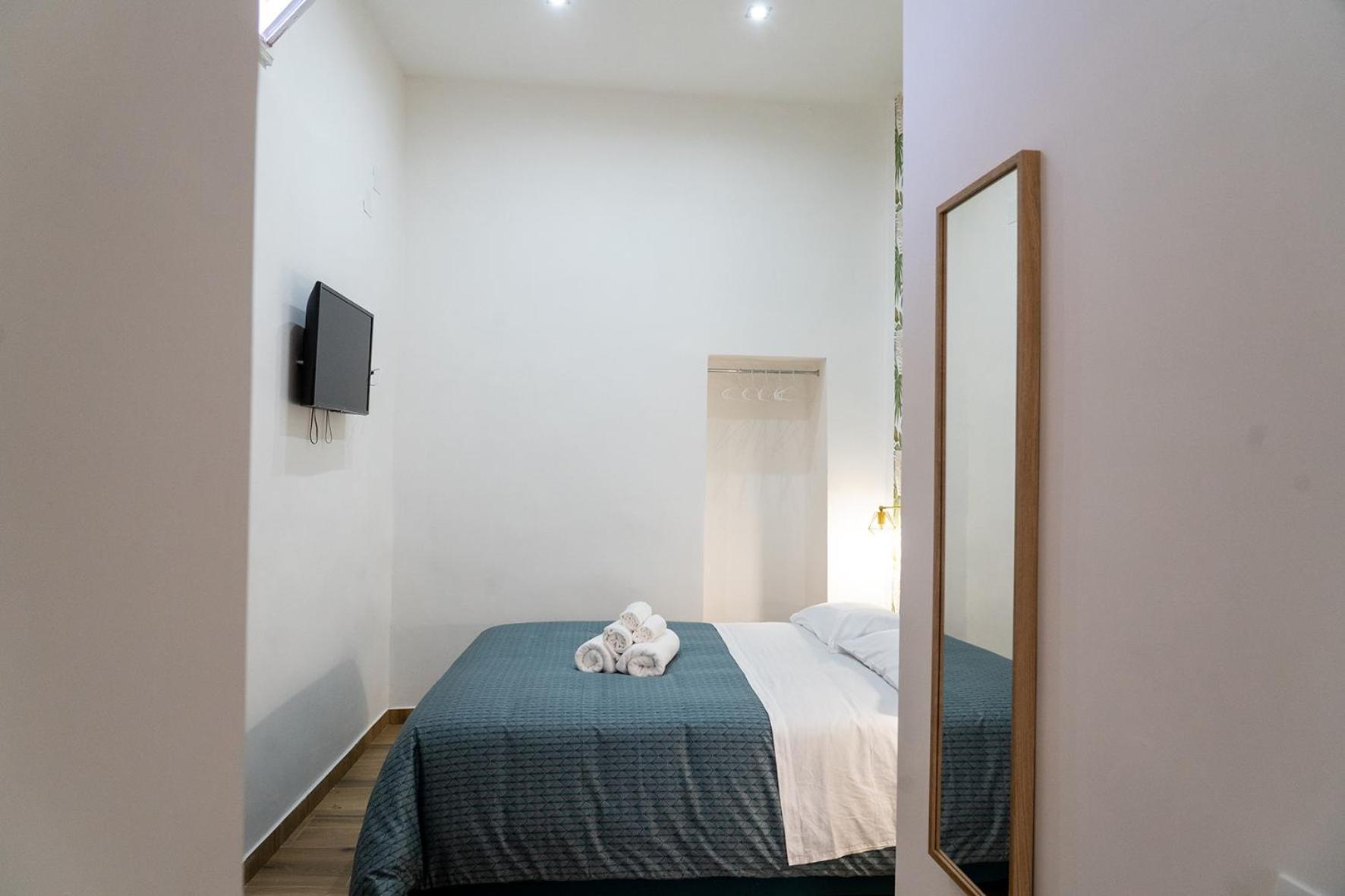 A Casa Di Edel Bed and Breakfast Napoli Eksteriør billede